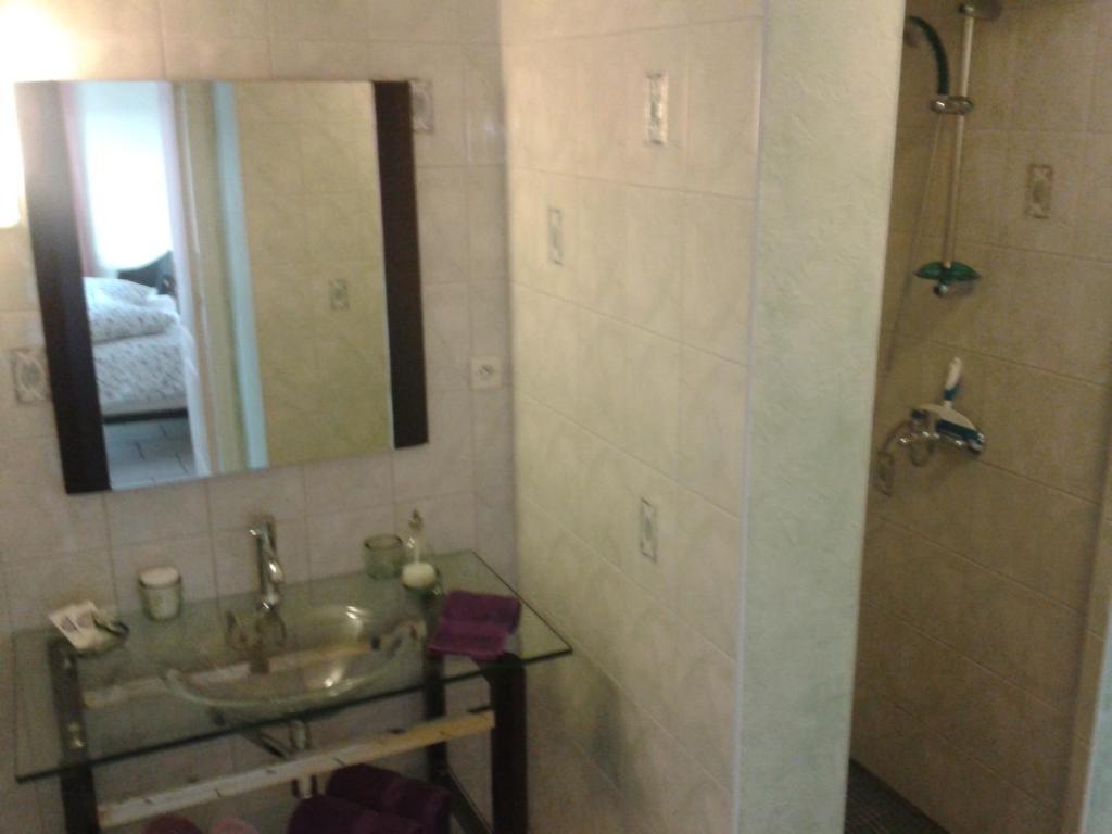 Chambres D'Hotes La Prairie Belley Szoba fotó